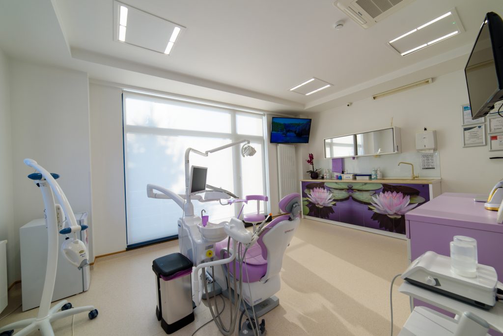 Fotografii de prezentare pentru Clinica Stomatologica Dental Vision Clinic, Doctor Andrei Climov, Doctor Ella Climov